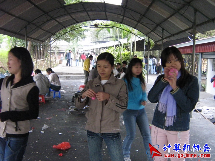 061203SKF1418.jpg