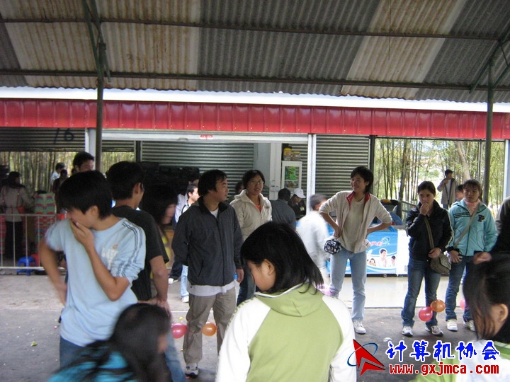 061203SKF1436.jpg