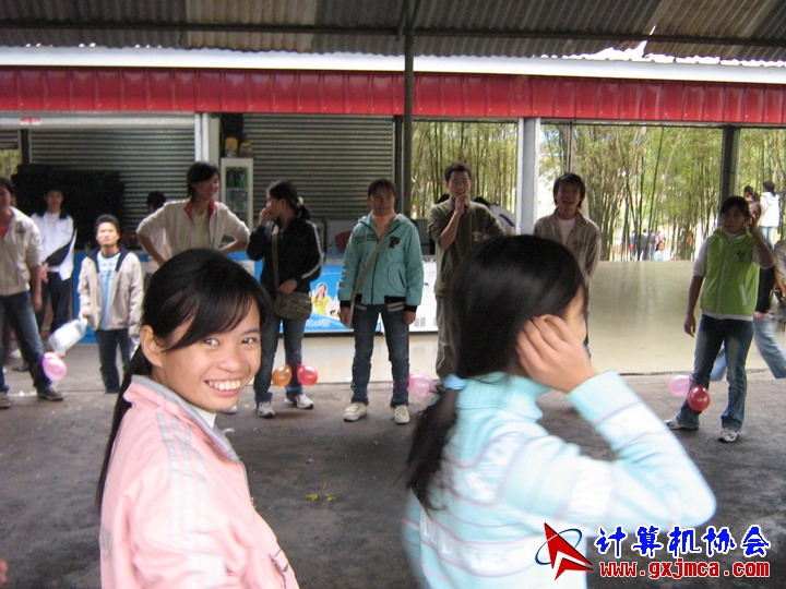 061203SKF1442.jpg
