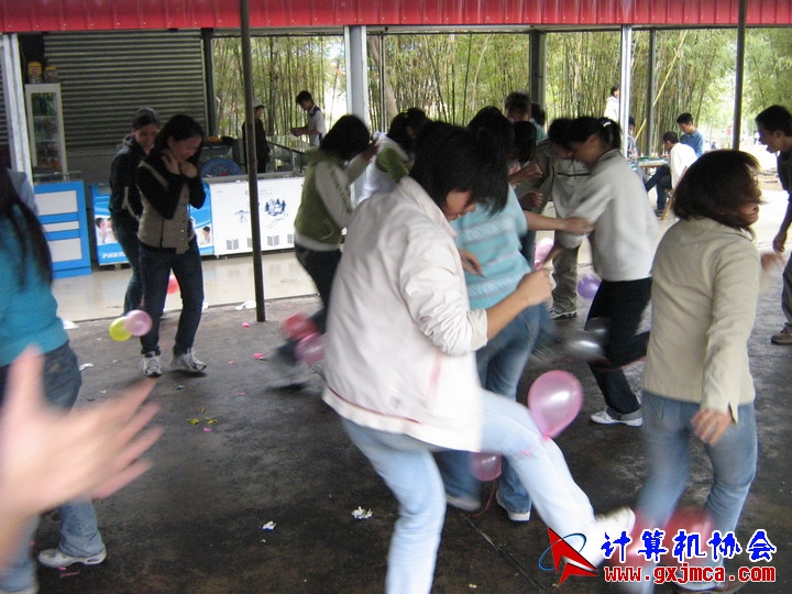 061203SKF1447.jpg