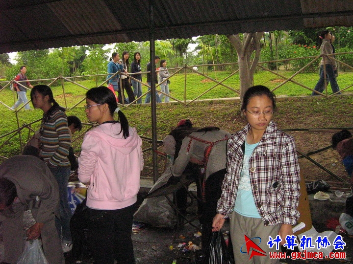 061203SKF1461.jpg