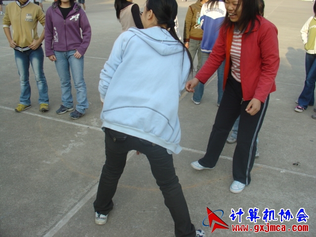 061220BH007.JPG