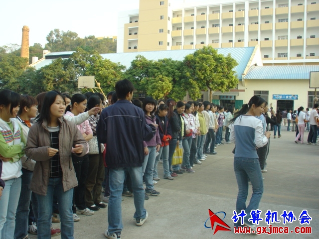 061220BH027.JPG
