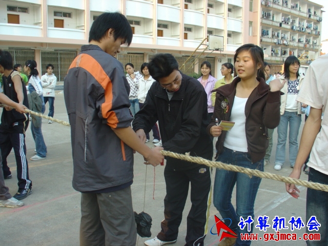 061220BH035.JPG