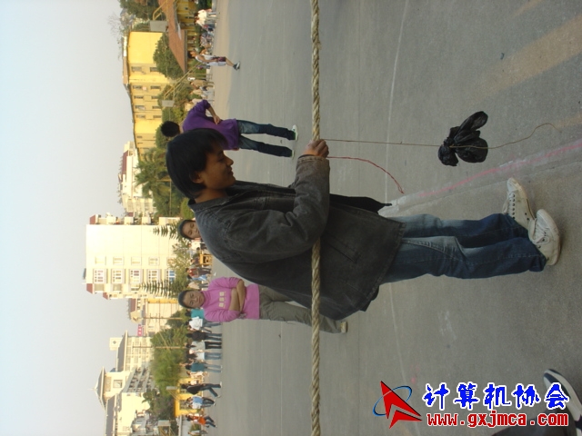 061220BH061.JPG