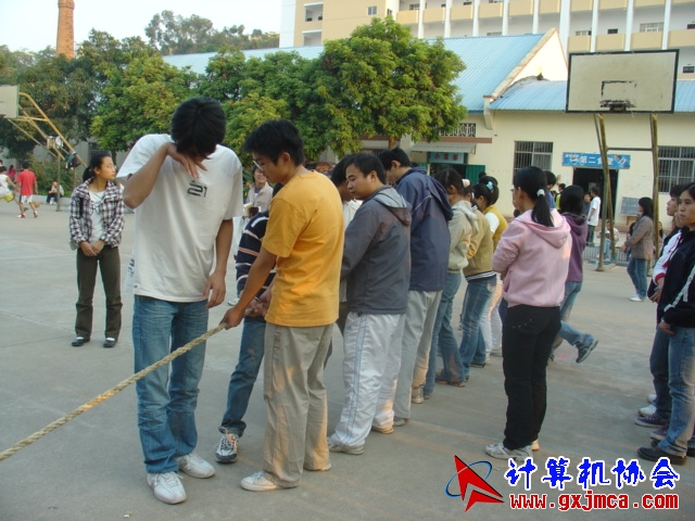 061220BH104.JPG