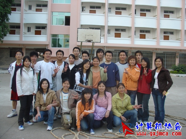 061220BH135.JPG