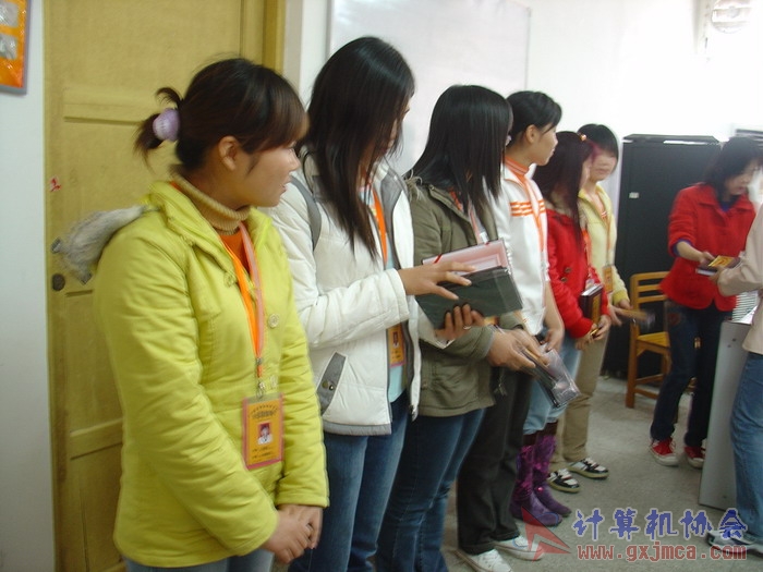 070322BZ107.JPG