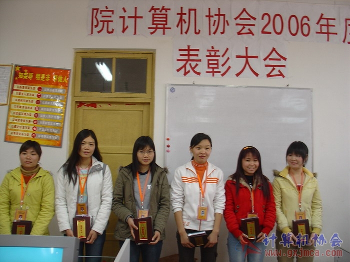 070322BZ108.JPG