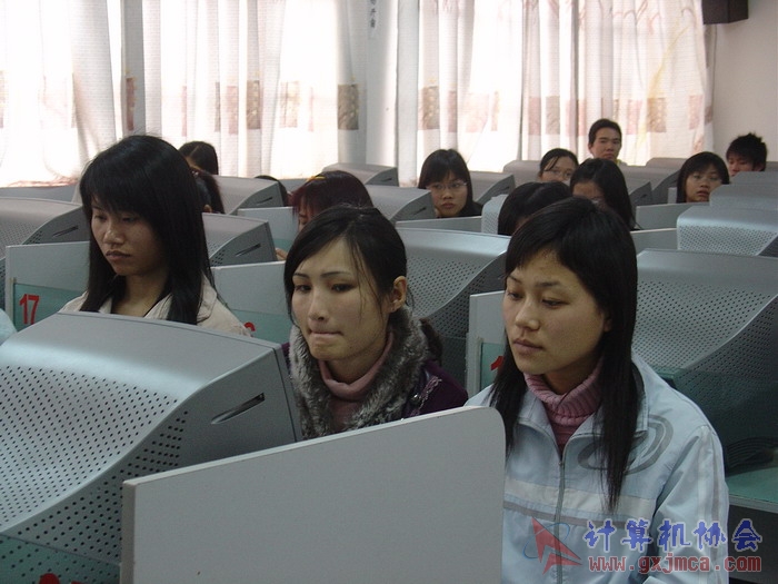 070322BZ161.JPG