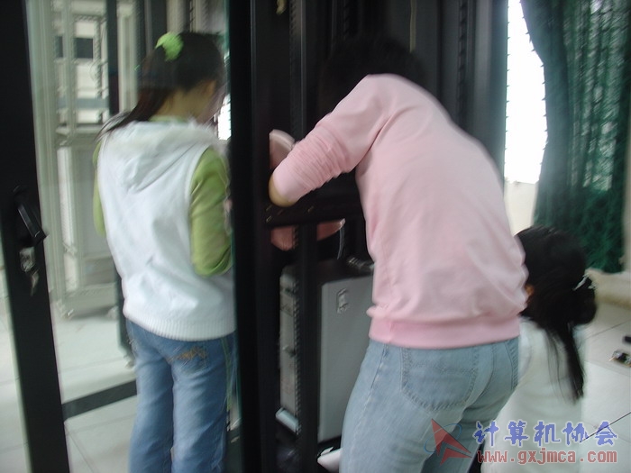 070405GZ065.JPG