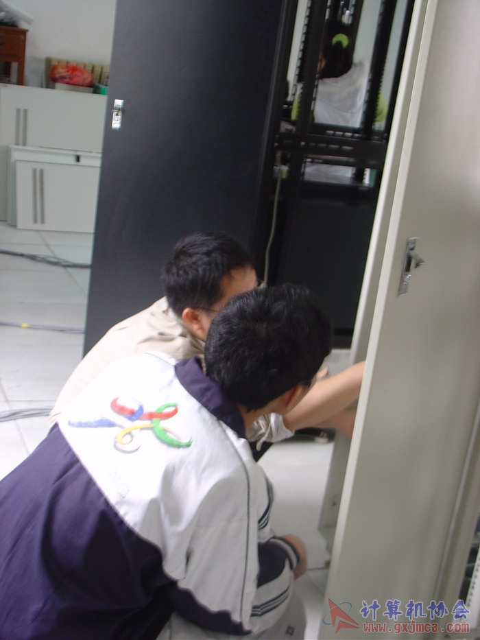 070405GZ094.JPG