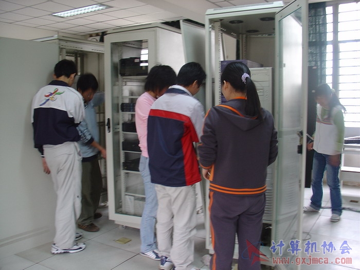 070405GZ185.JPG