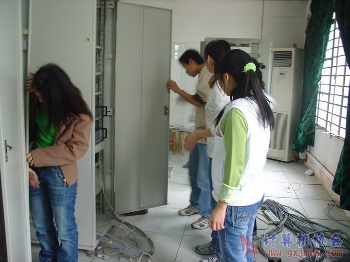 070405GZ186.JPG