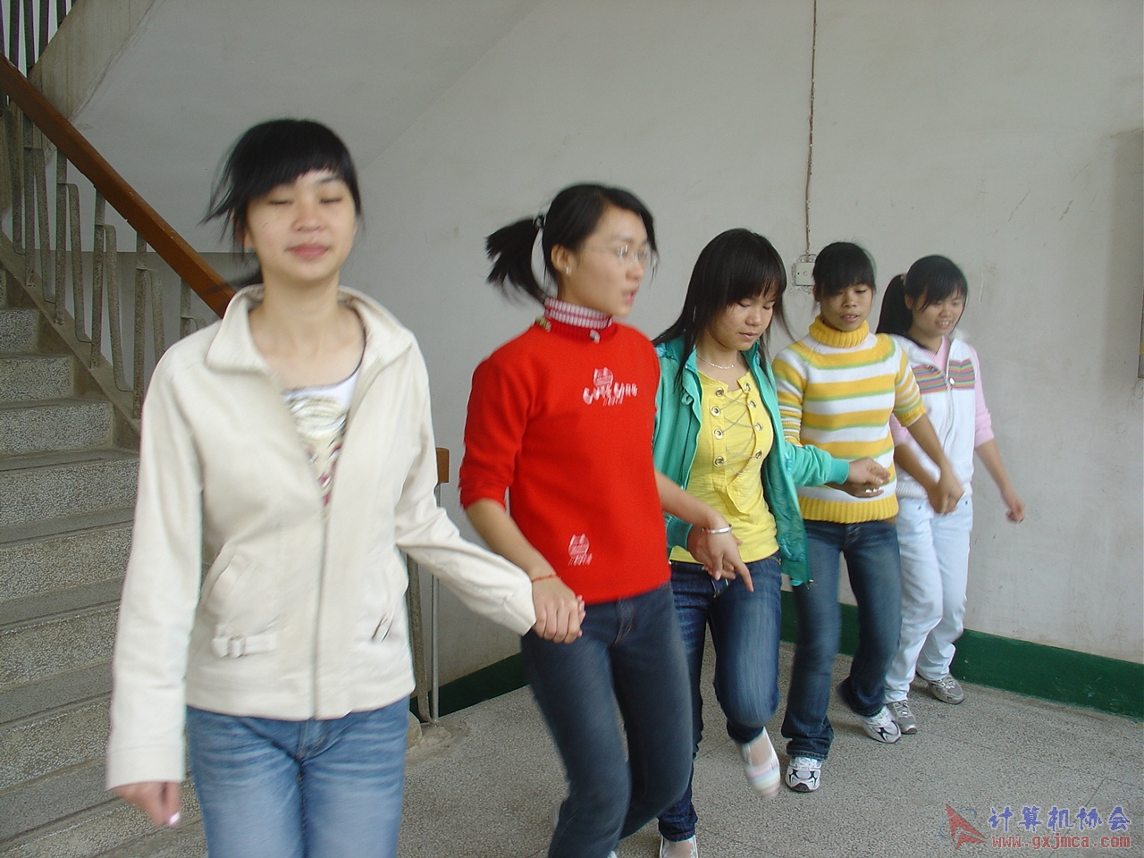 070410CATW01.JPG
