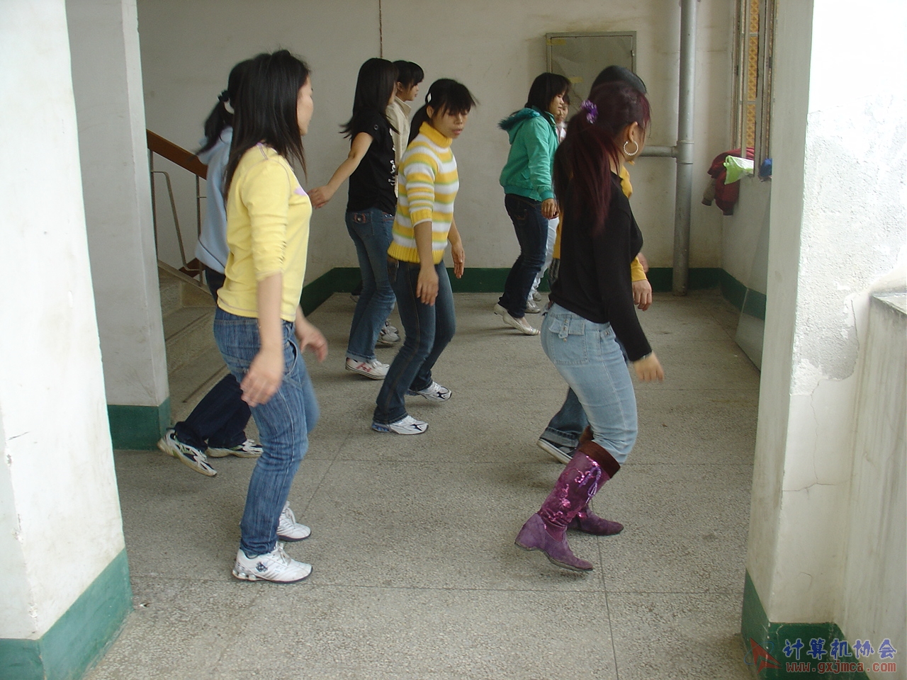 070410CATW20.JPG