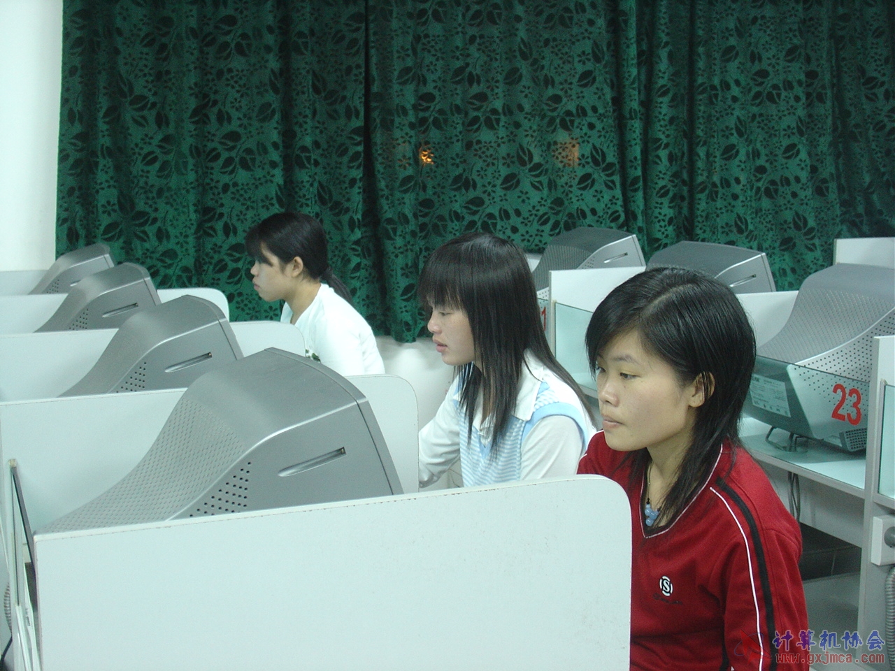 070412CA01.JPG
