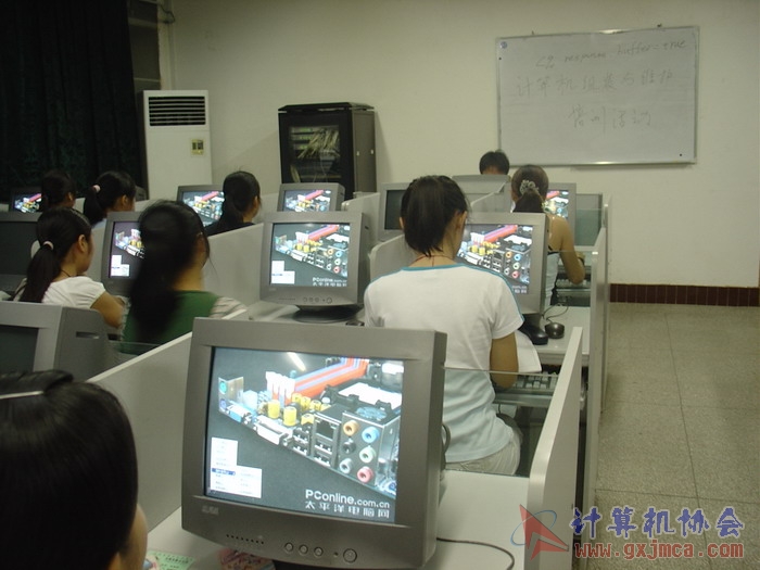 070604CAPX02.JPG