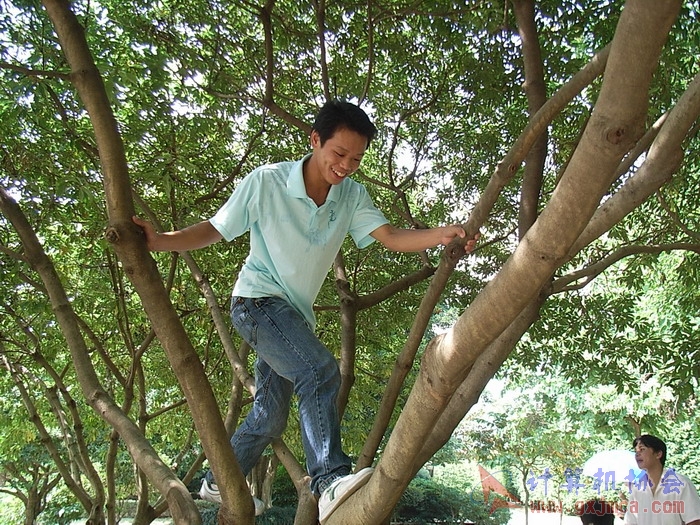 071029XCB122.jpg