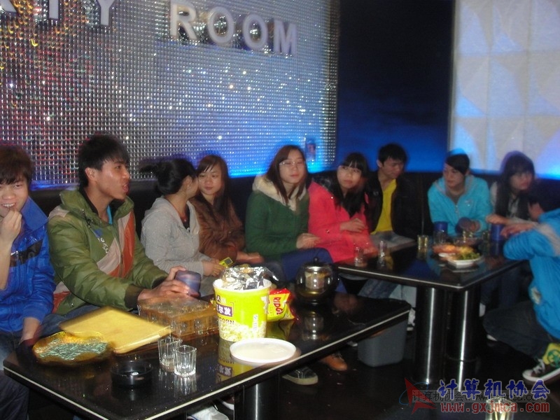 120311cakg015.JPG