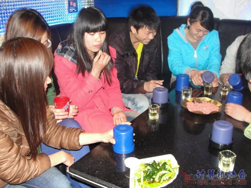 120311cakg045.JPG