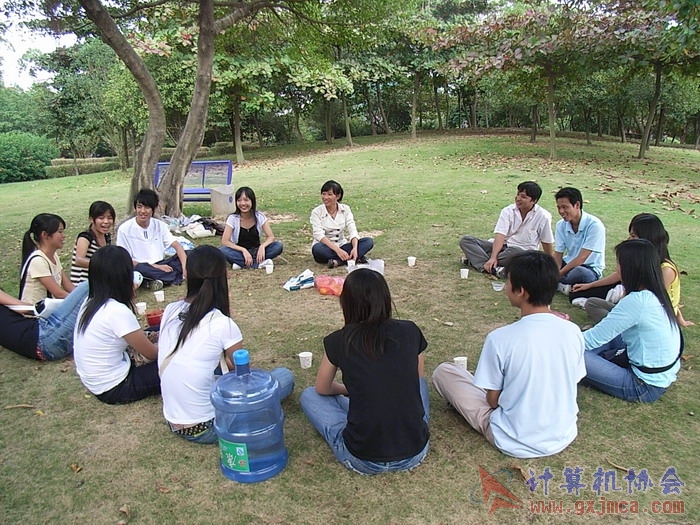 071029XCB205.jpg