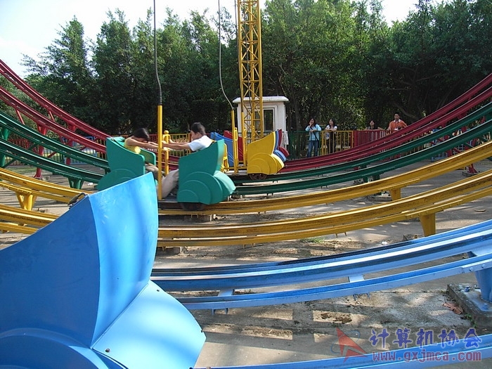 071029XCB276.jpg