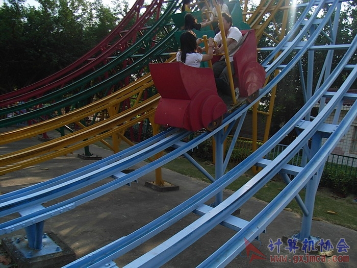 071029XCB282.jpg
