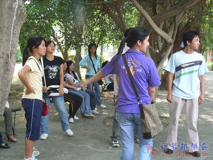 071029XCB299.jpg