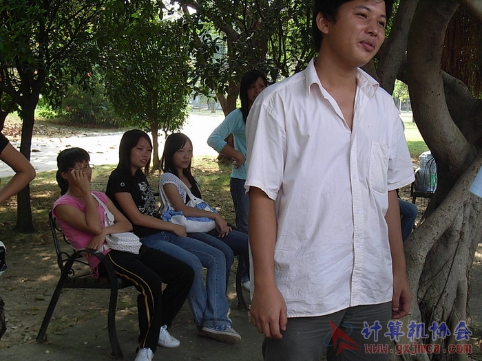 071029XCB297.jpg
