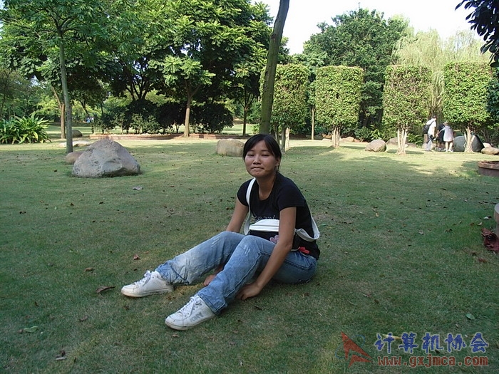 071029XCB330.jpg