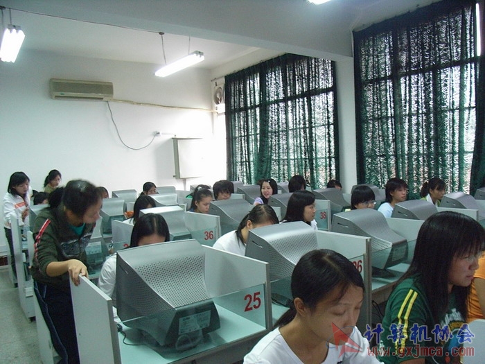 071031DZ11.jpg