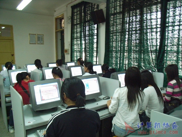 071031DZ21.jpg