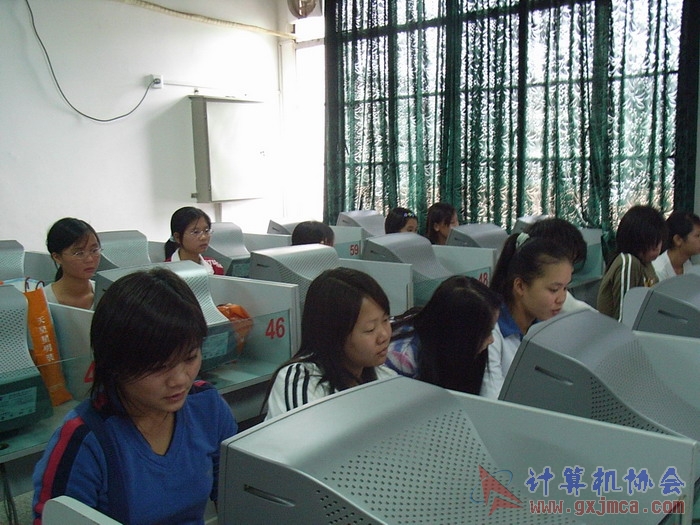 071031DZ28.jpg