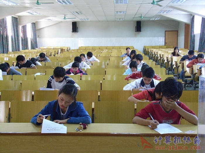 071108CAKH05.jpg