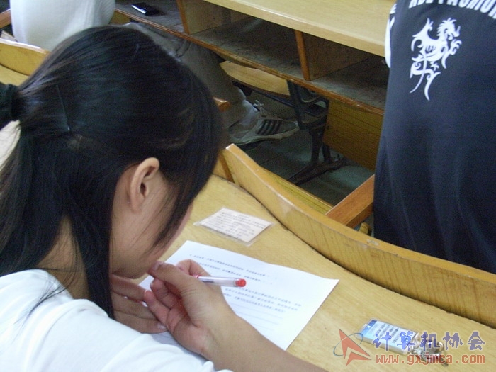 071108CAKH13.jpg