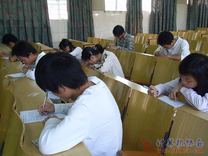 071108CAKH26.jpg