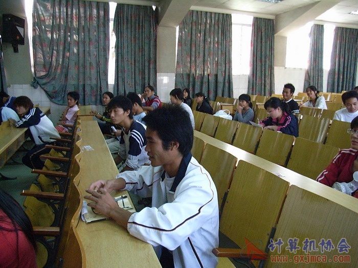 071108CAKH94.jpg