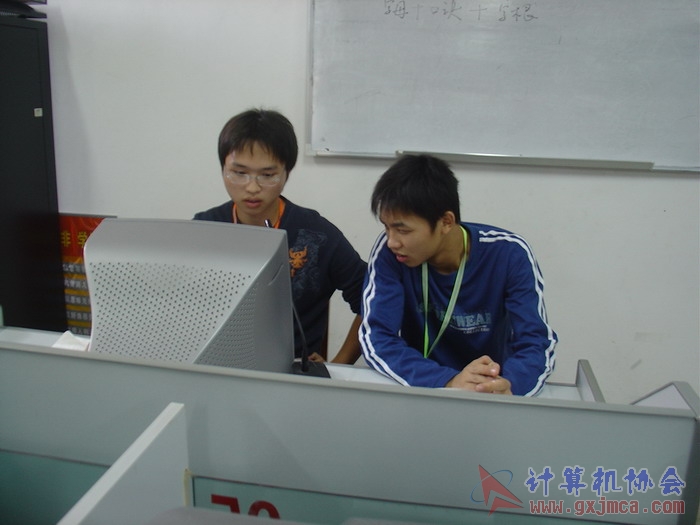 071121CAHD14.JPG
