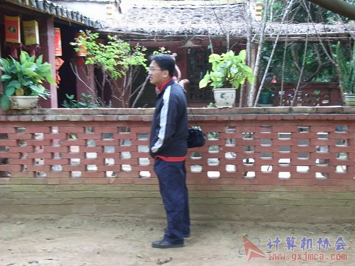 071118CA0976.JPG