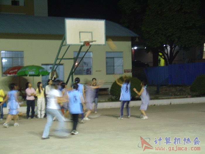 071122CALQ70.JPG