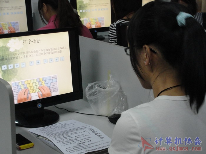 121018capx20.JPG
