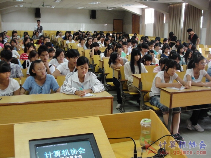 121018cahy16.JPG