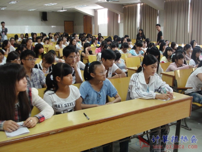 121018cahy15.JPG