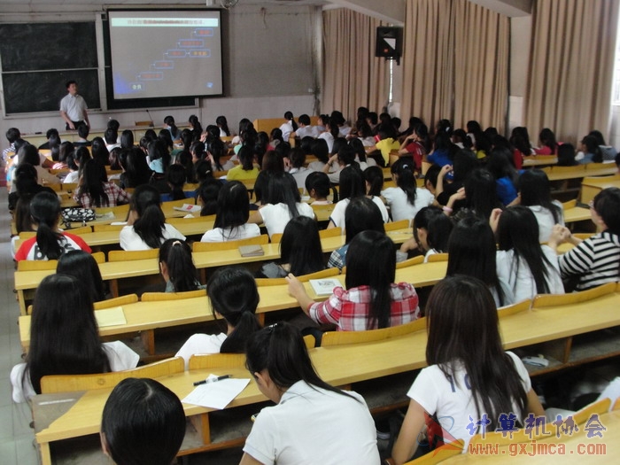 121018cahy23.JPG