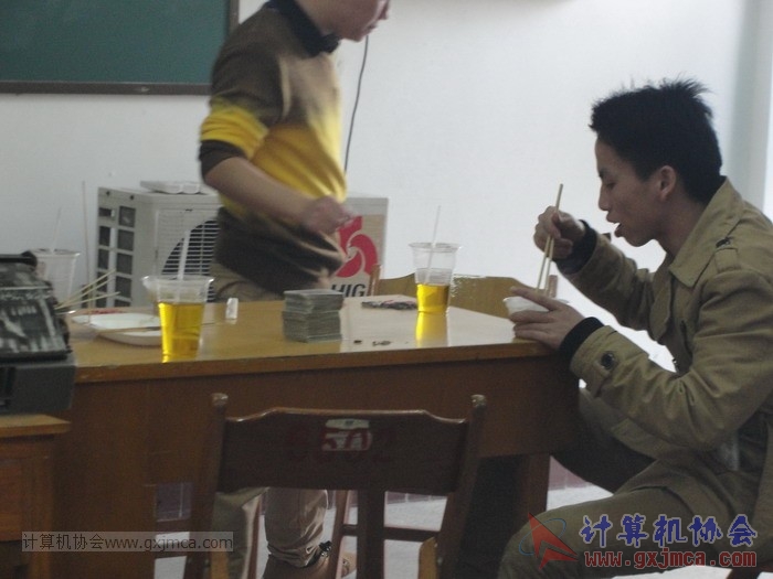 121202cagb162.JPG