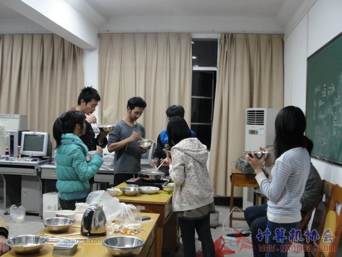 121202cagb190.JPG