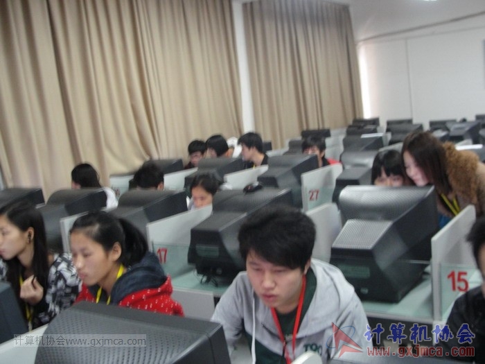 121211px32.JPG
