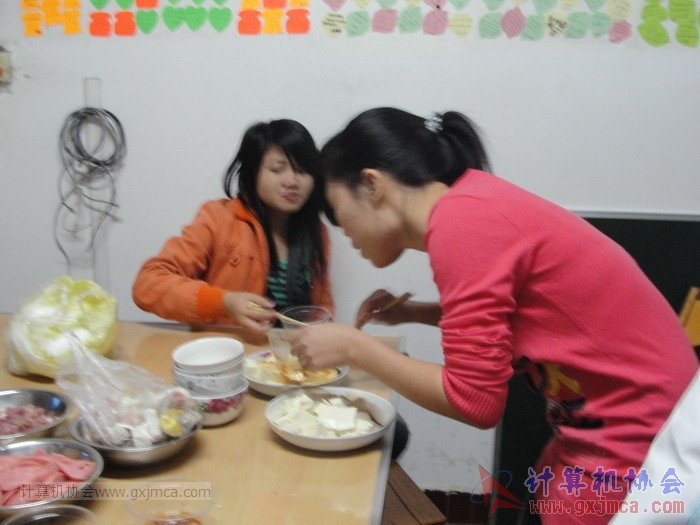 121211cakg08.JPG