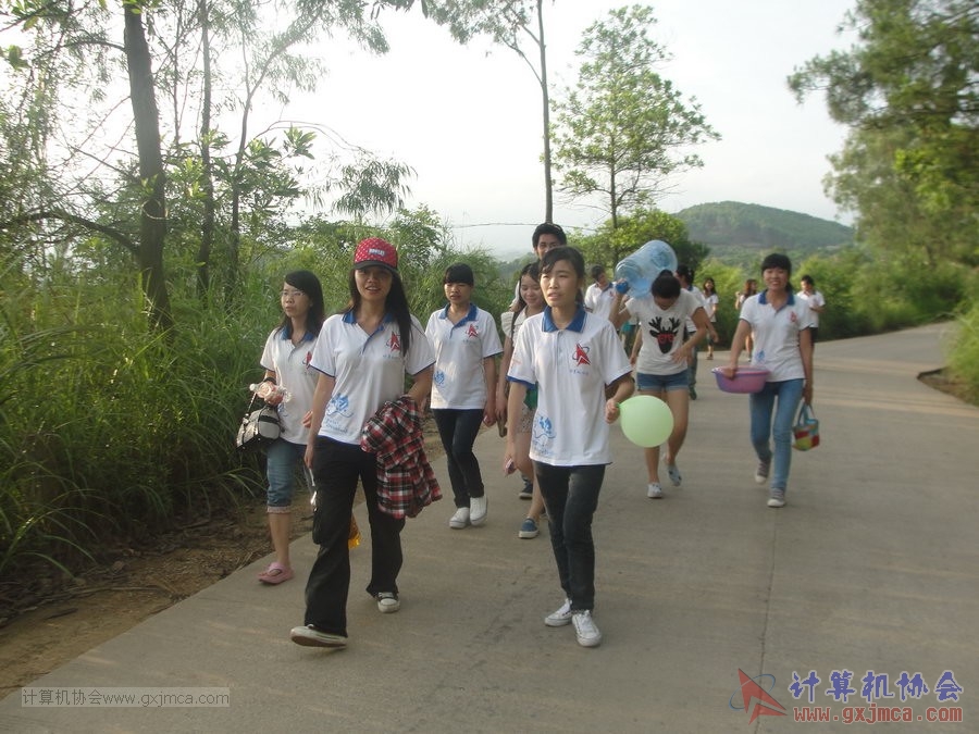 130525ca1205.JPG